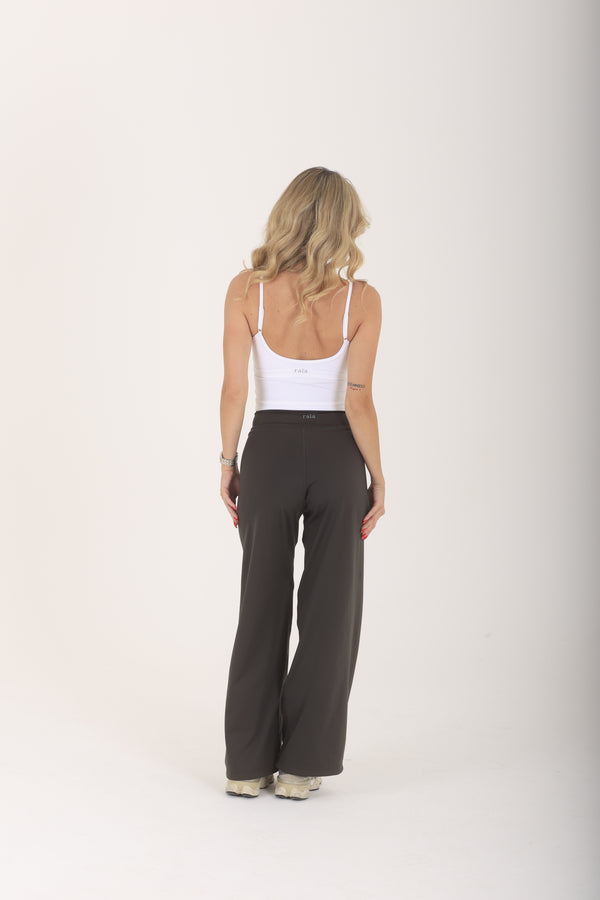 The Wide Leg Pant