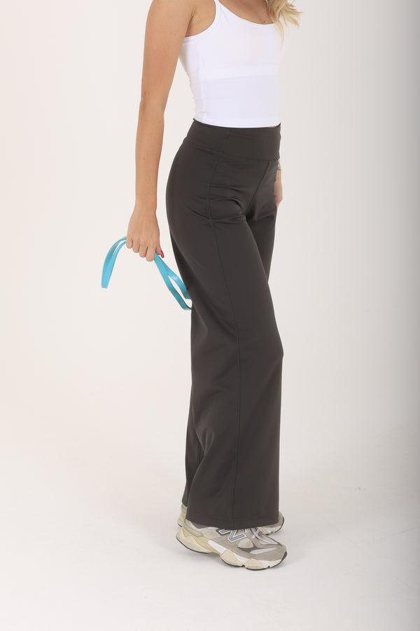 The Wide Leg Pant